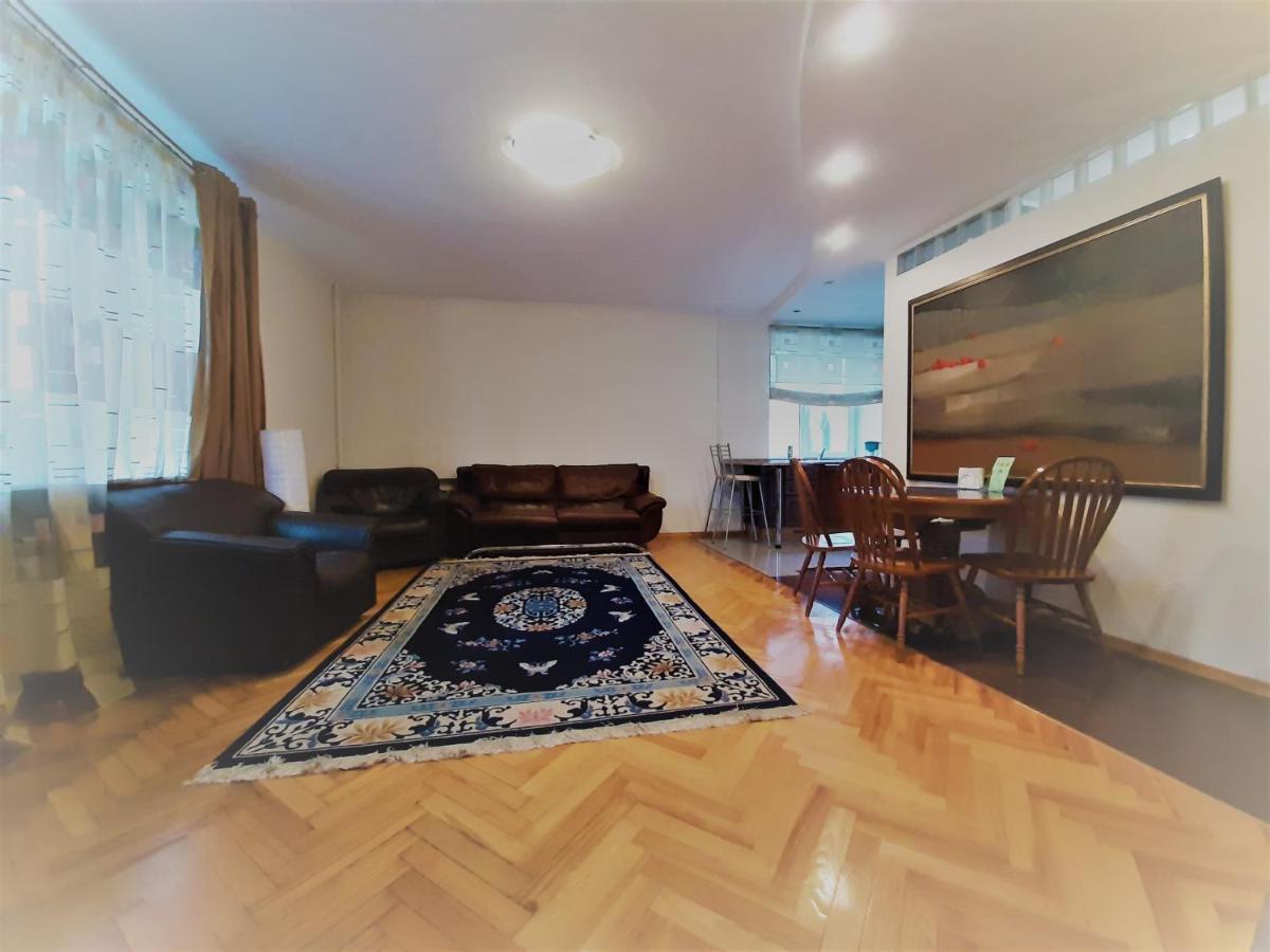 Apartment On Myasnikova 34 Minsk Dış mekan fotoğraf