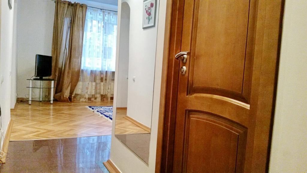 Apartment On Myasnikova 34 Minsk Dış mekan fotoğraf