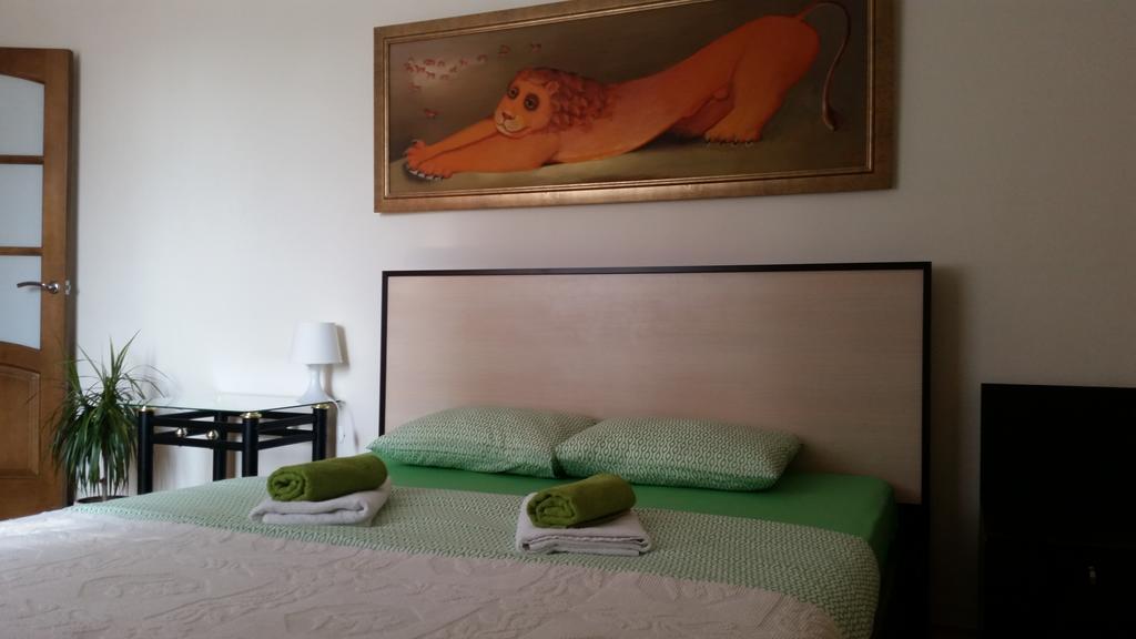 Apartment On Myasnikova 34 Minsk Dış mekan fotoğraf